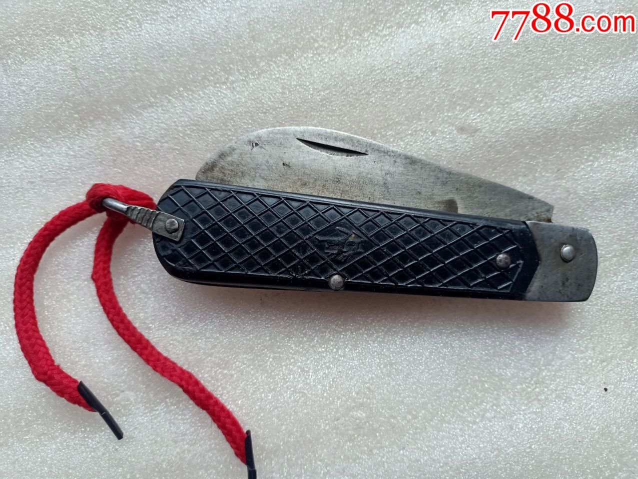 七八十年代左右双鹿牌电工刀a535好品刀磨过很锋利没怎么使用见图