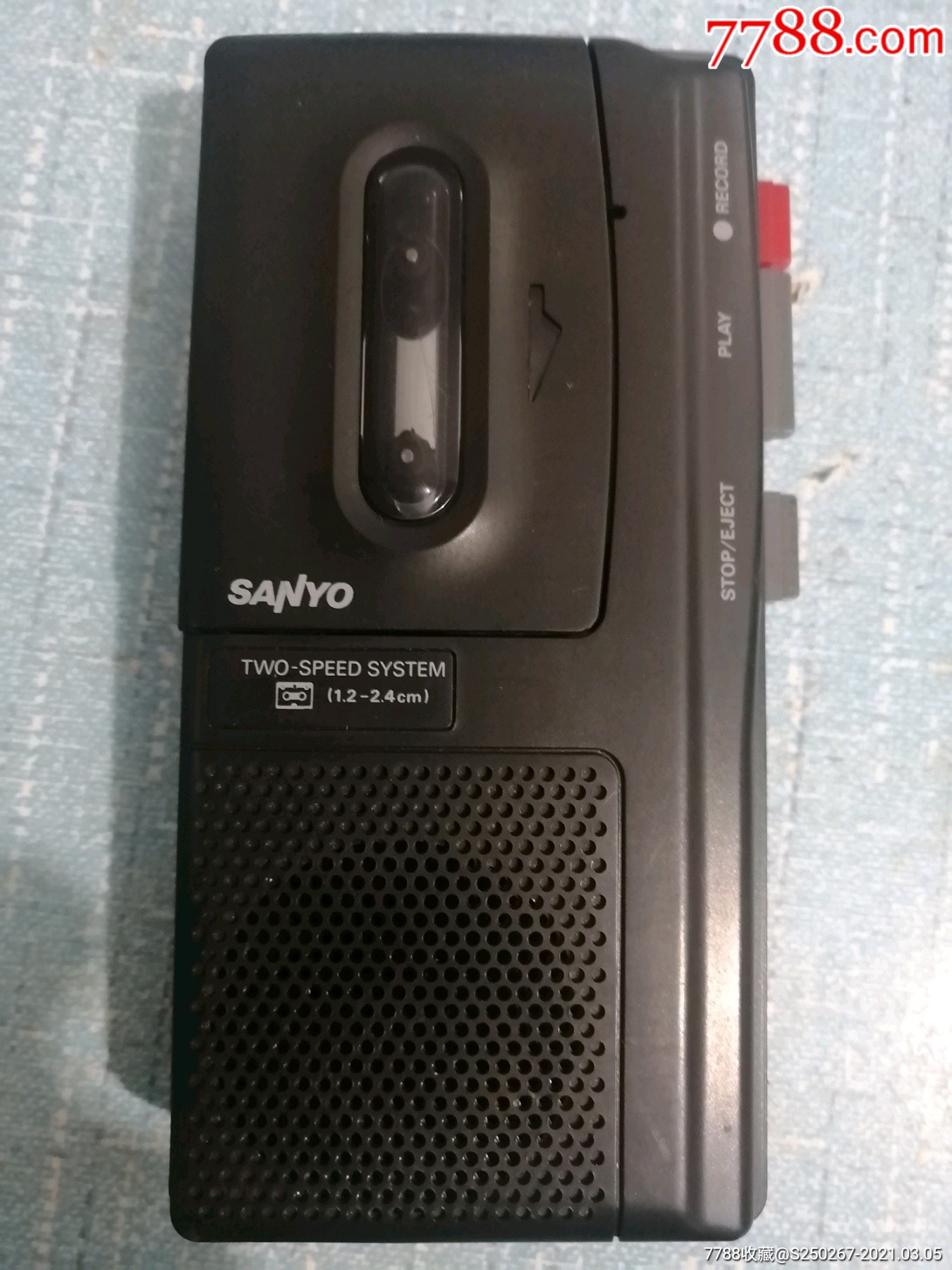 三洋牌微型磁带采访录音机