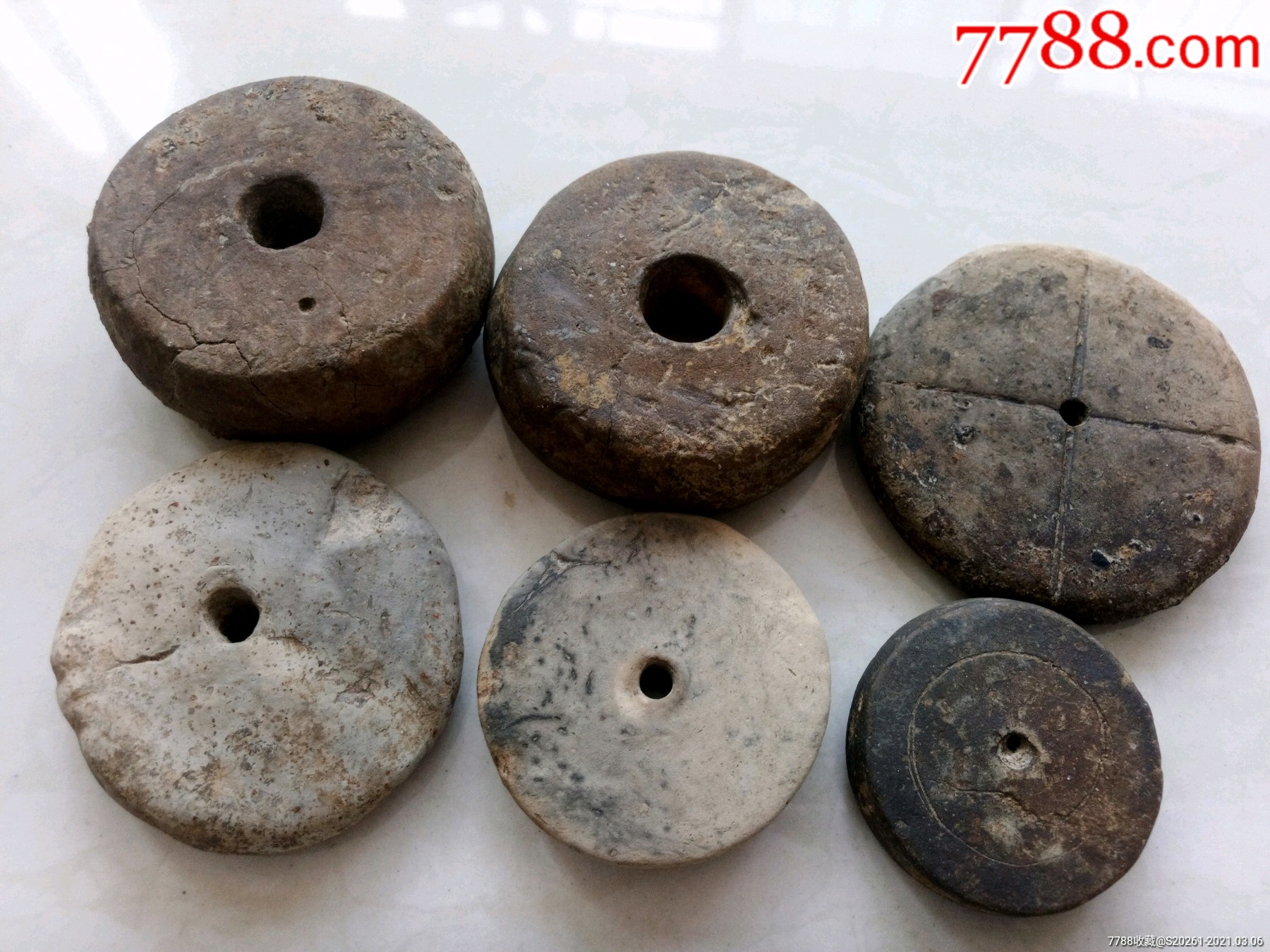 新石器时代各种陶纺轮6个不同样全部,其中2个有纹饰1个有裂纹