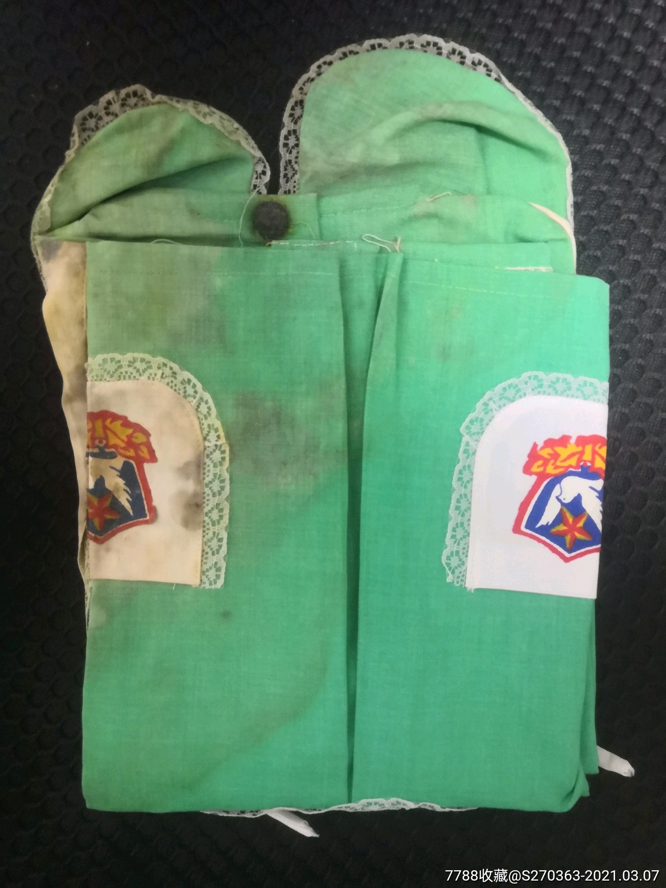 原包装少见!70年代上海产女童装一套