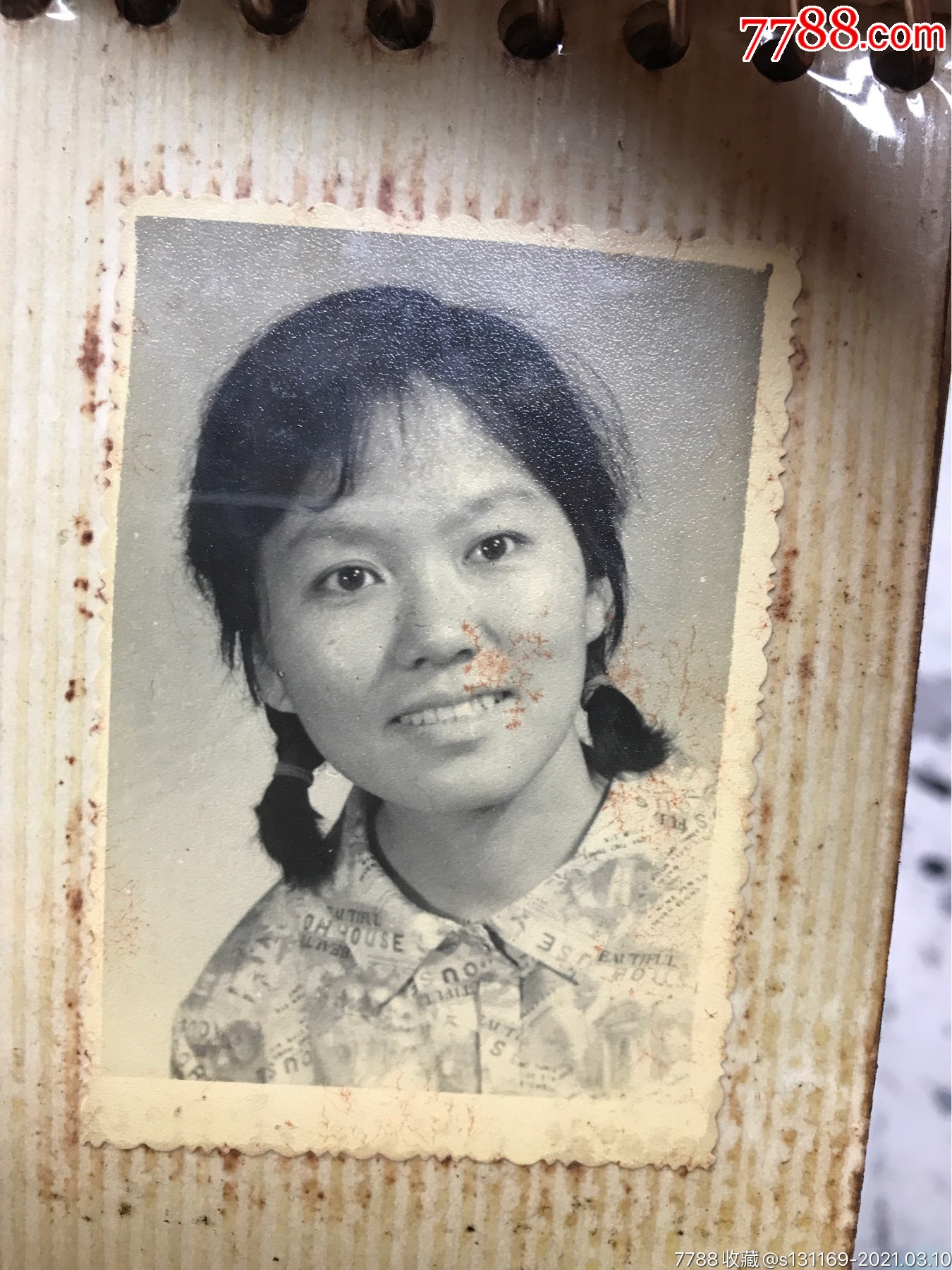 80年代厦门大学数学系女生照片一组