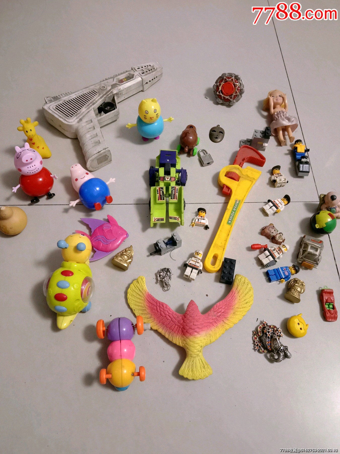 乱烂一堆玩具一组重拍(被放鸽子)