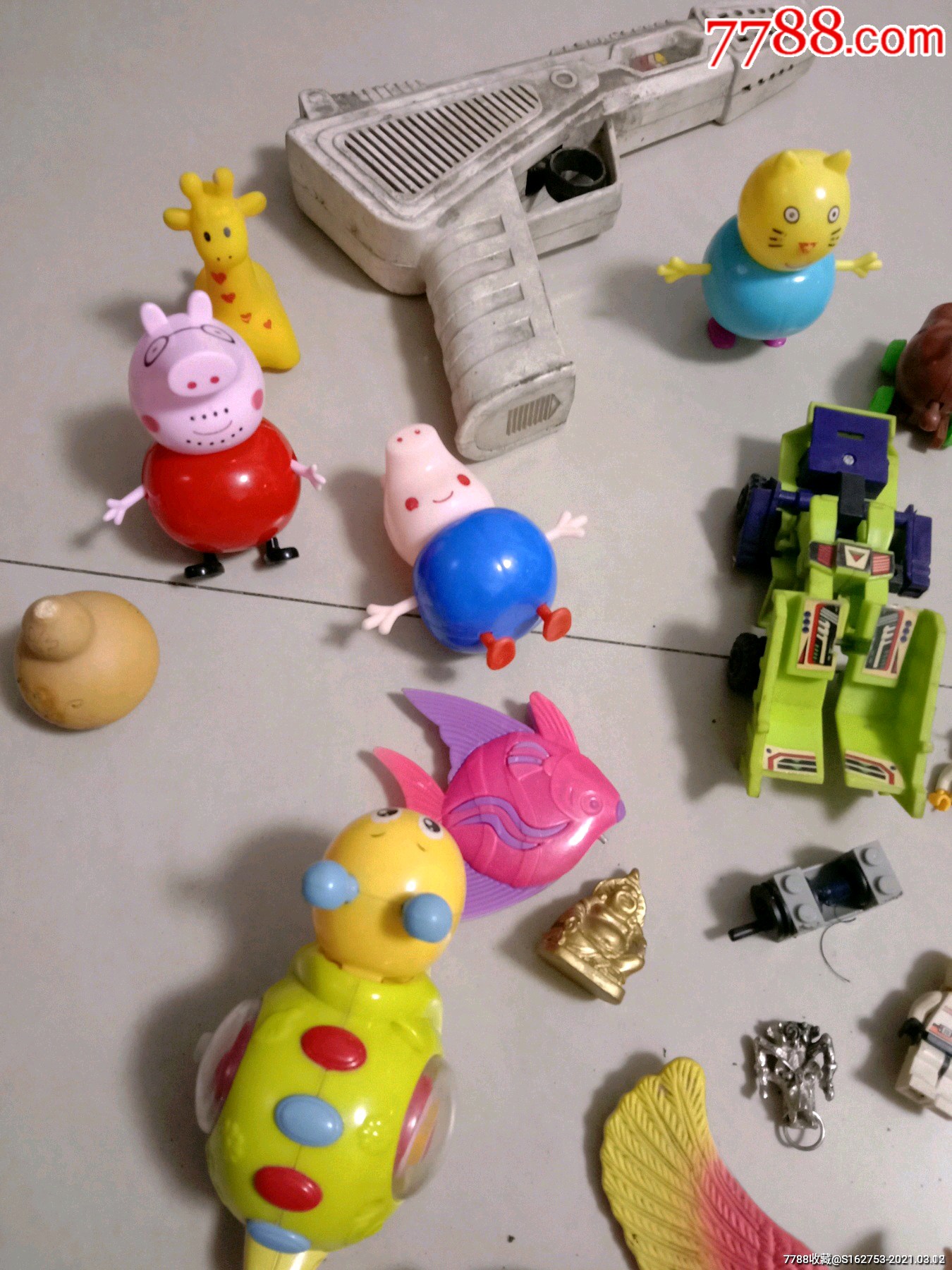 乱烂一堆玩具一组重拍(被放鸽子)