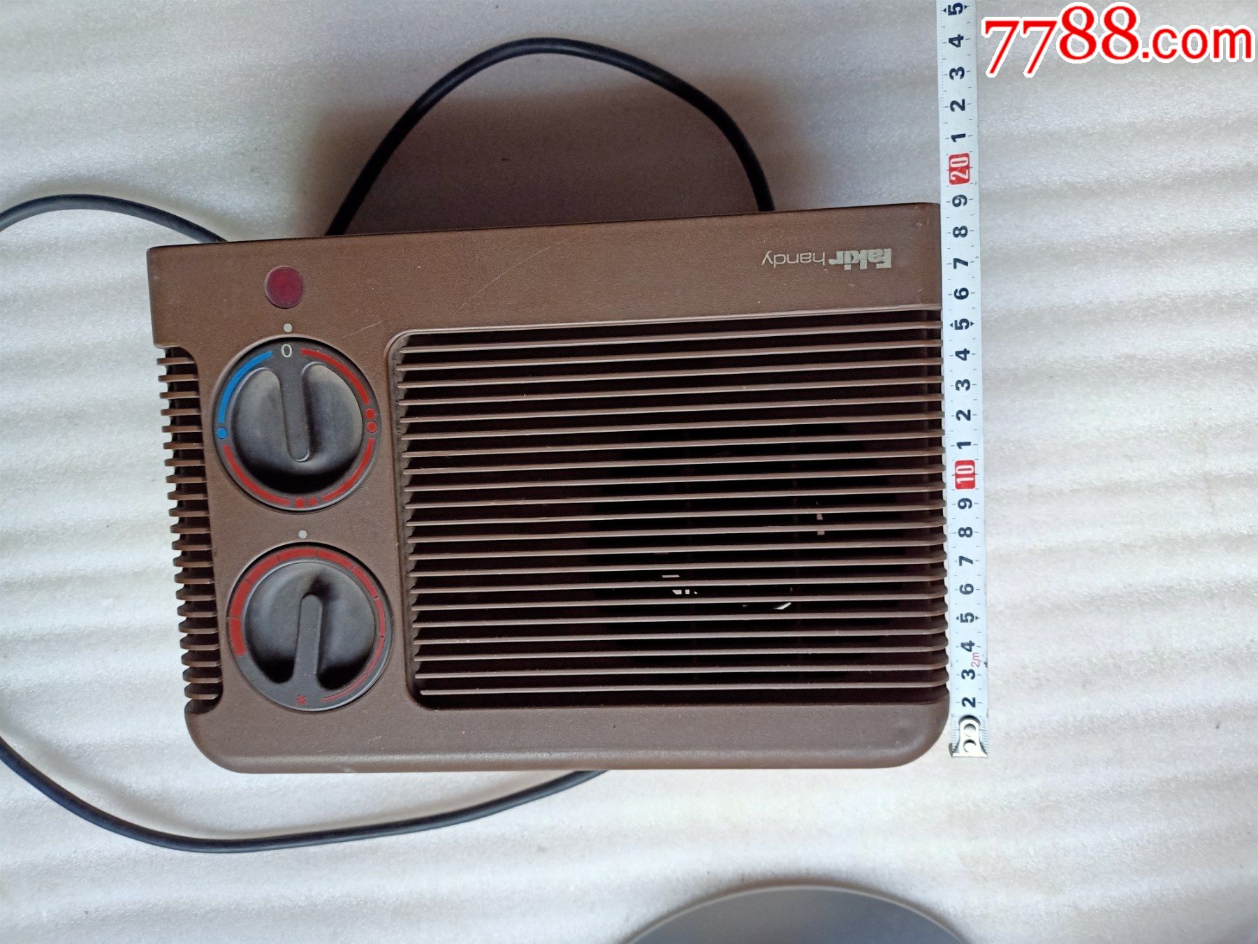 德国产的暖风机a632,好用,有冷暖风,风机声音略大点,需要上油,快递30