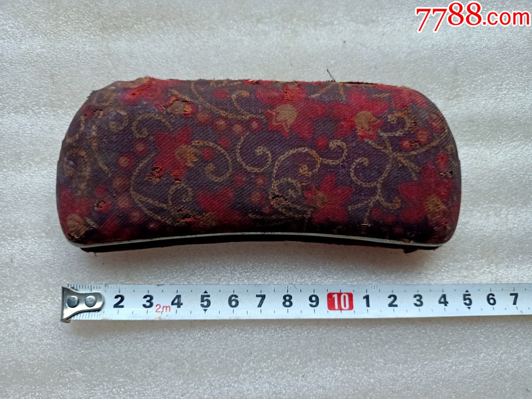 老眼镜盒a628品相如图