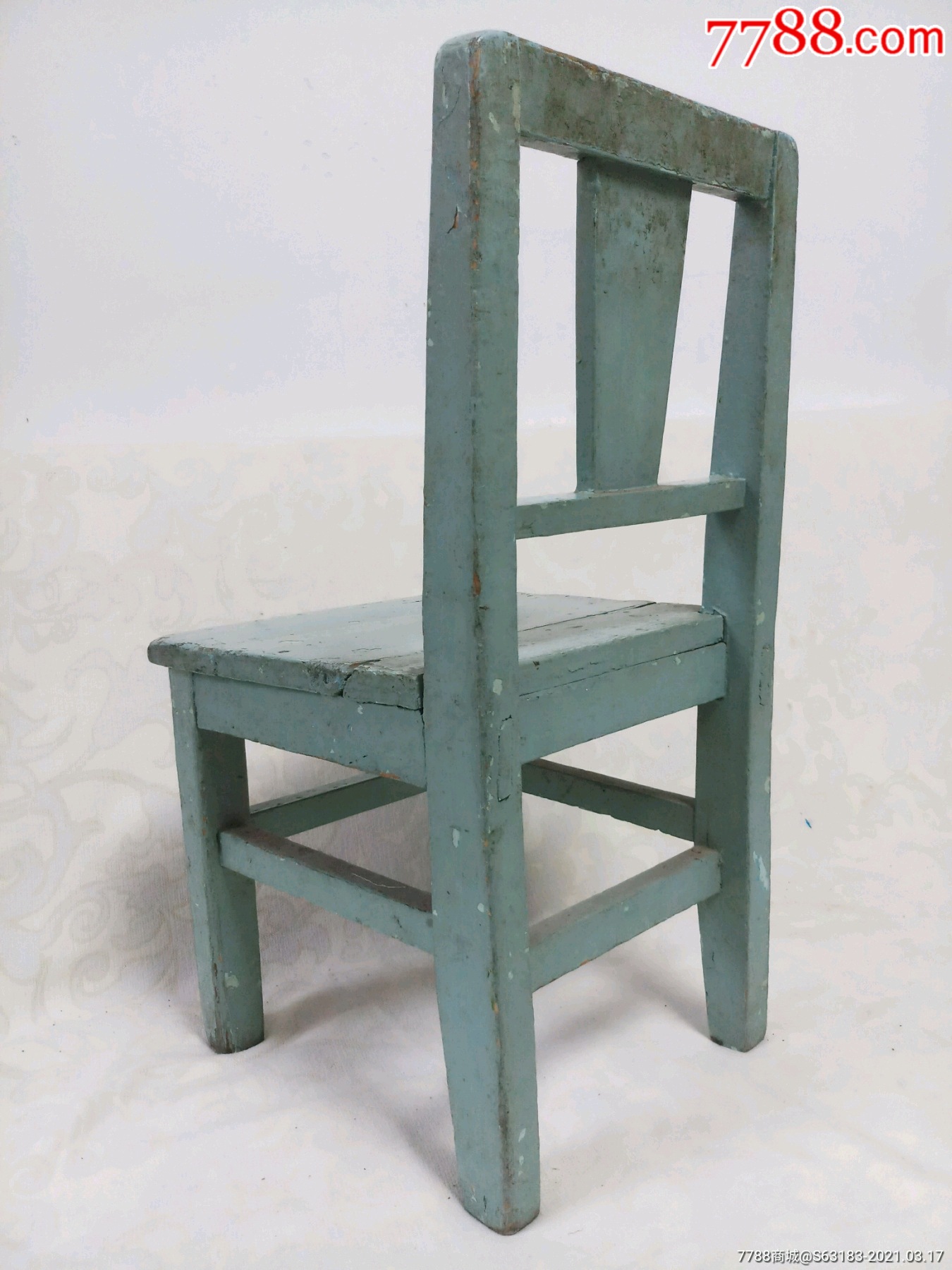 五十年代幼稚园小朋友座椅