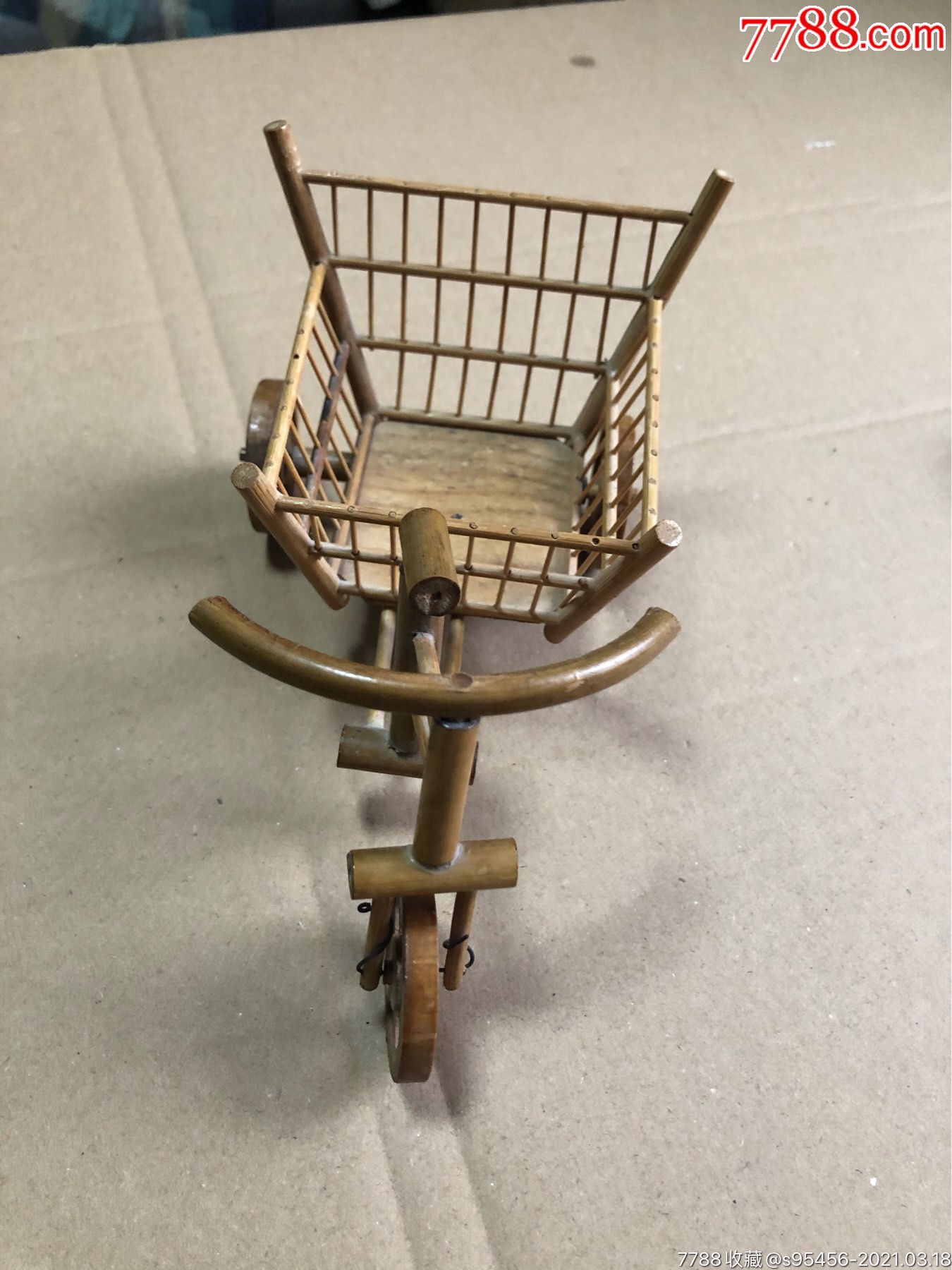 早期儿童竹子三轮车玩具