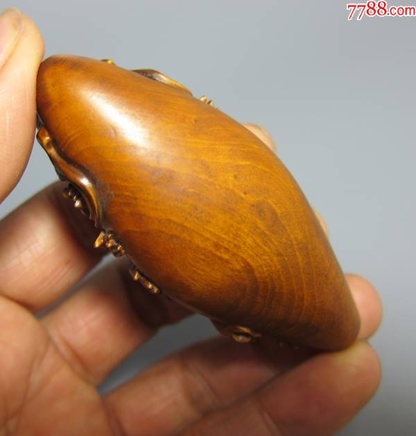 精致黄杨木雕千手观音&手把件