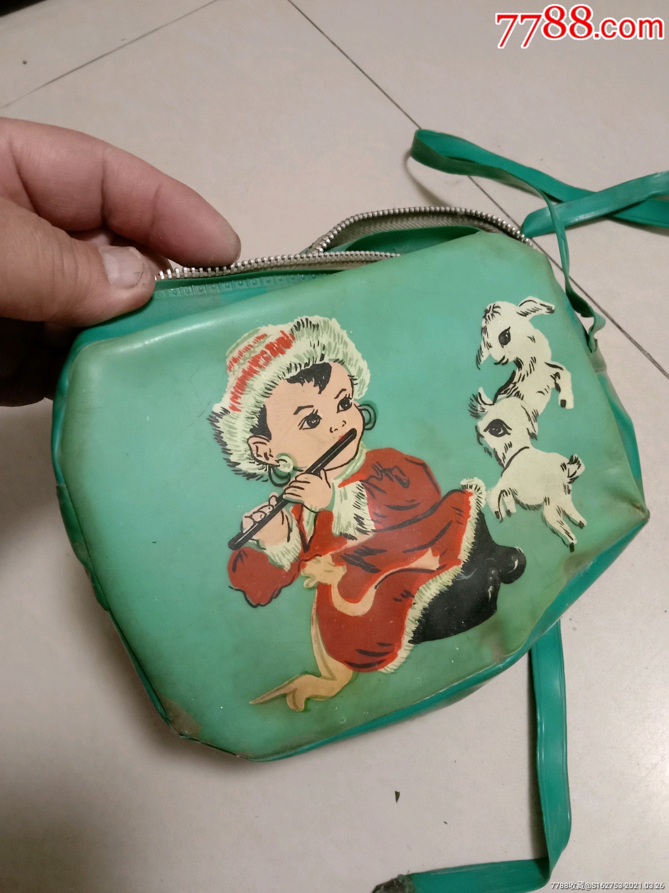 年代儿童书包一个(慎购)不合邮费滚动鼠标滚轴,图片即可轻松放大,缩小