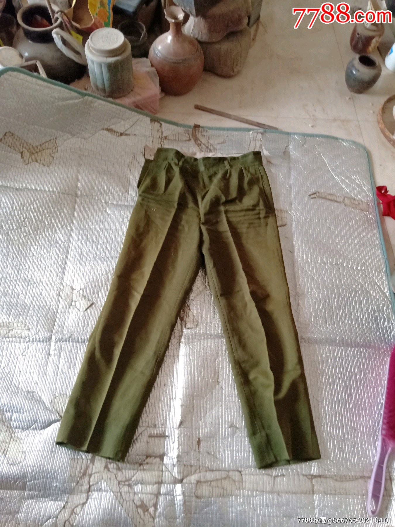 怀旧老军绿色右开门裤