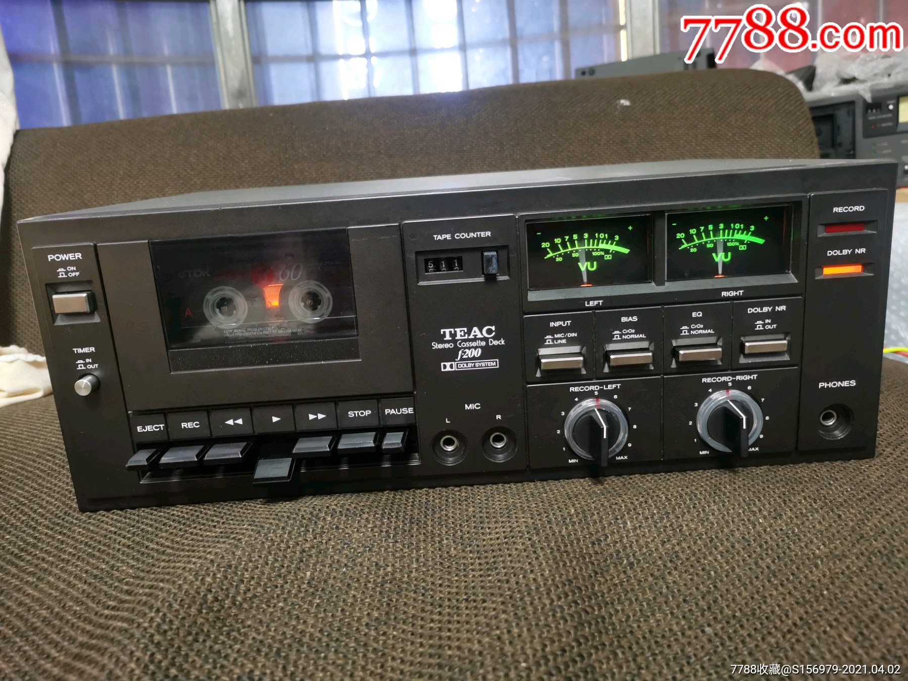 teac(第一音响)双磁头中高端卡座f-200