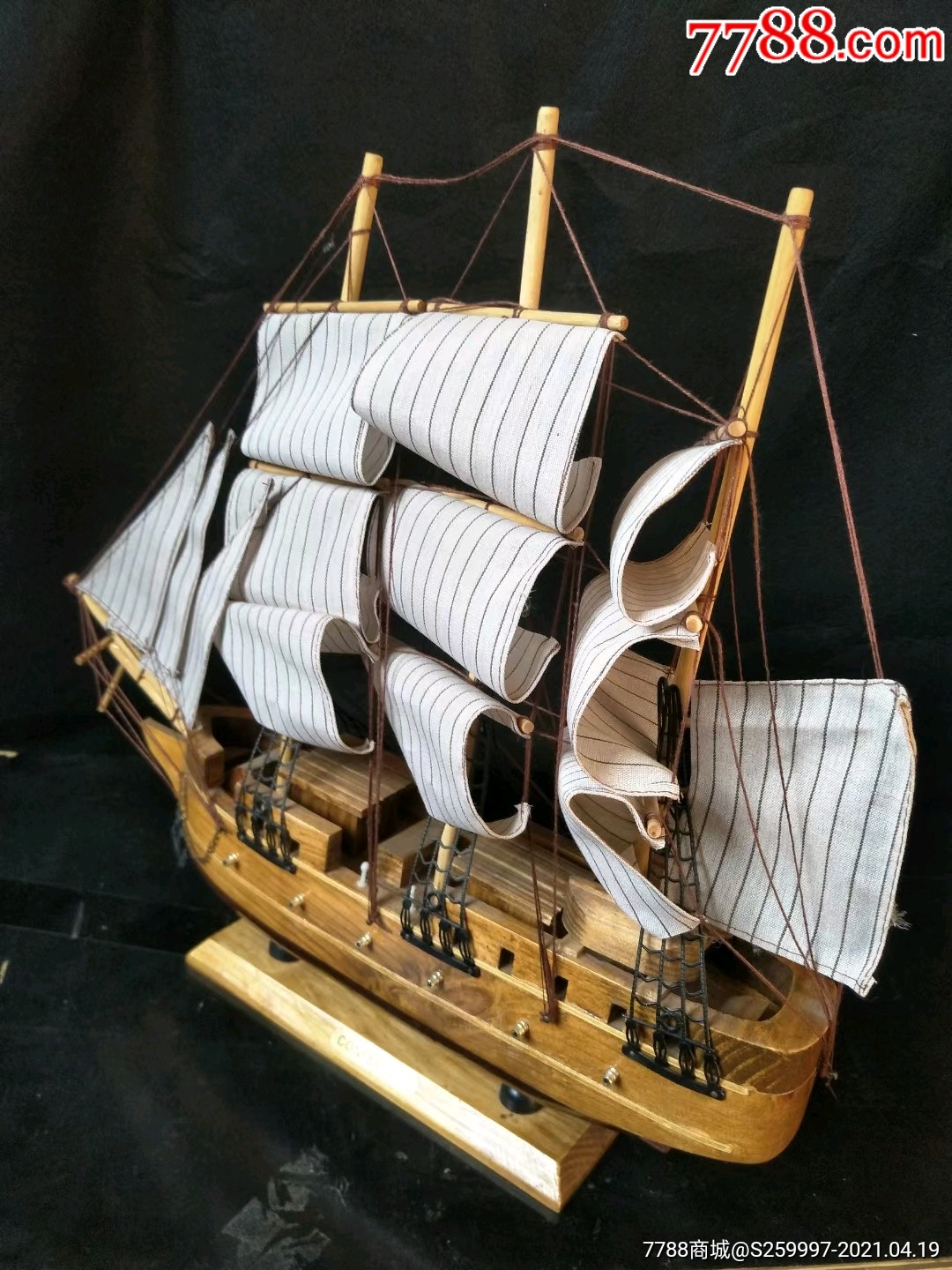 一帆风顺船模型精雕细琢古韵古香做工精致繁琐保存完好全品包