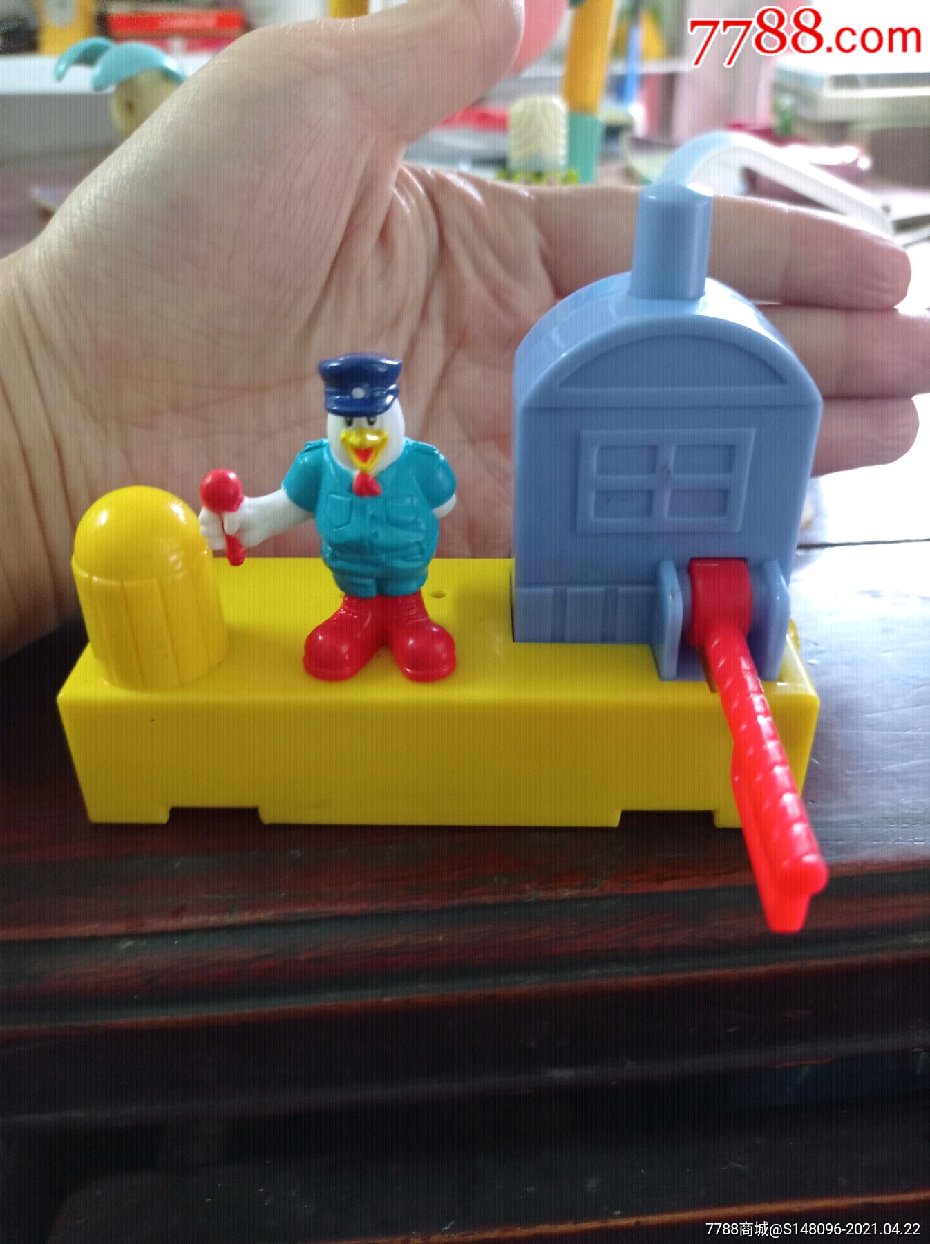 经典肯德基奇奇造型手办玩具