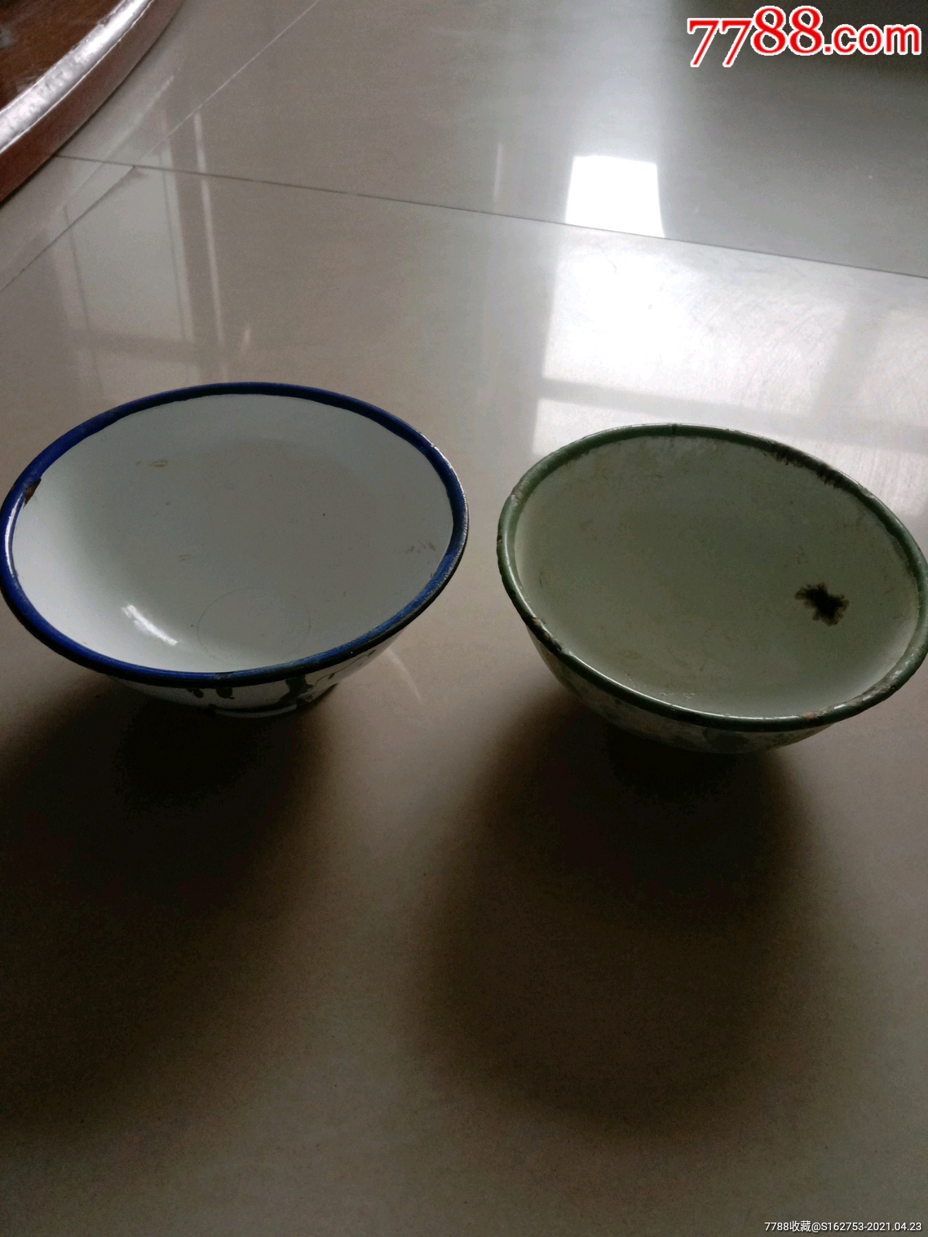 七八十年代儿童搪瓷碗两个(品差慎购)