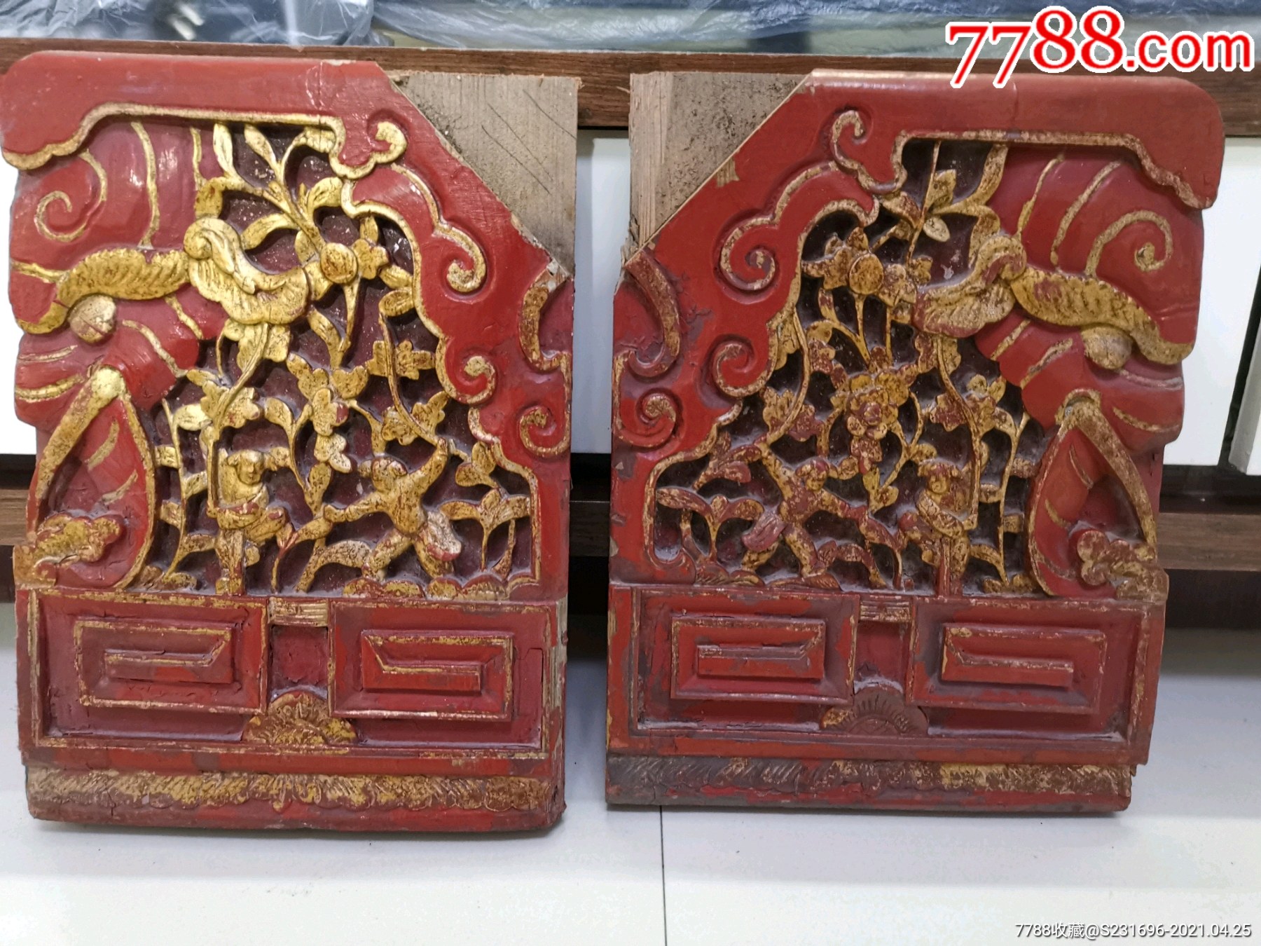 老木永春工描金朱漆和合二仙人物故事木雕_木雕花板_青砖茶【7788收藏__收藏热线】