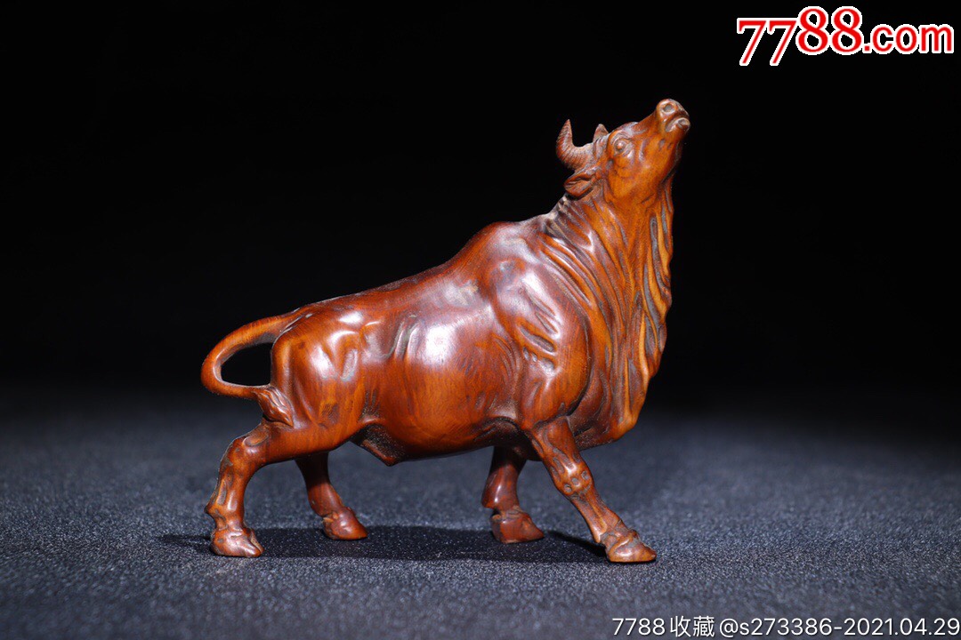 黄杨木精工雕刻牛气冲天高9厘米宽3厘米重53克