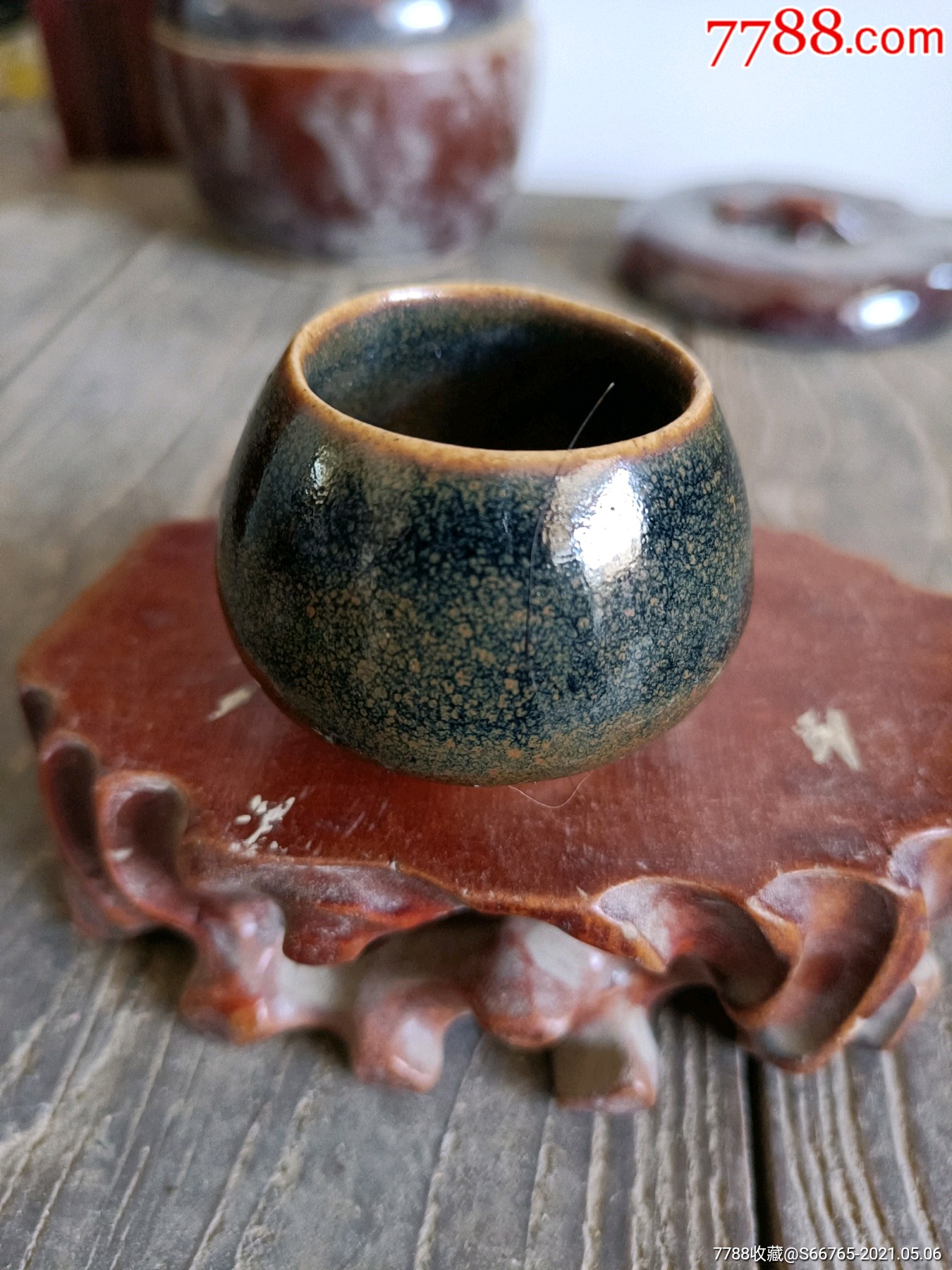 怀旧老窑变油滴釉鸡心罐