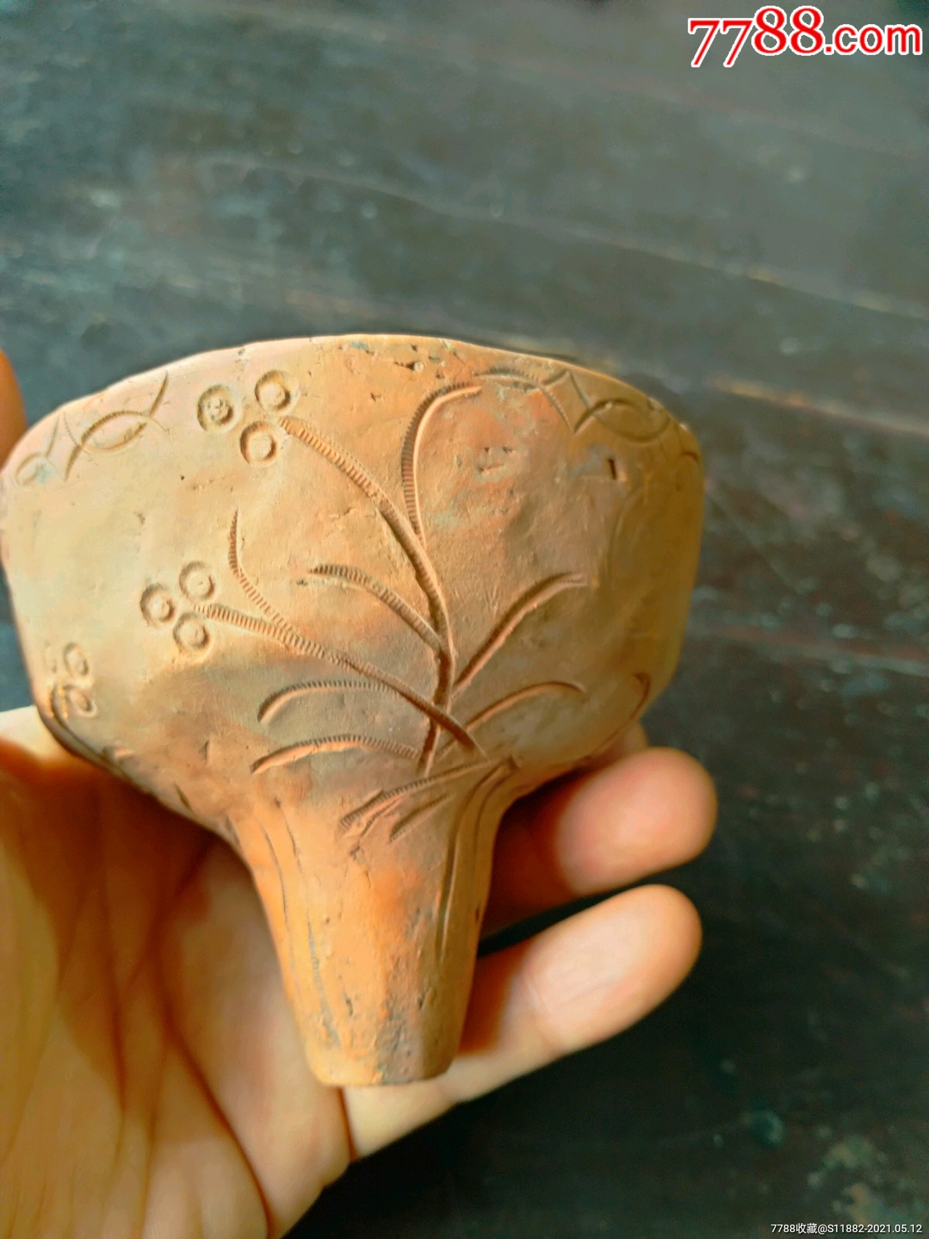 酒企业文化馆展50年代带花卉雕工红陶盛酒器酒漏子酒漏斗