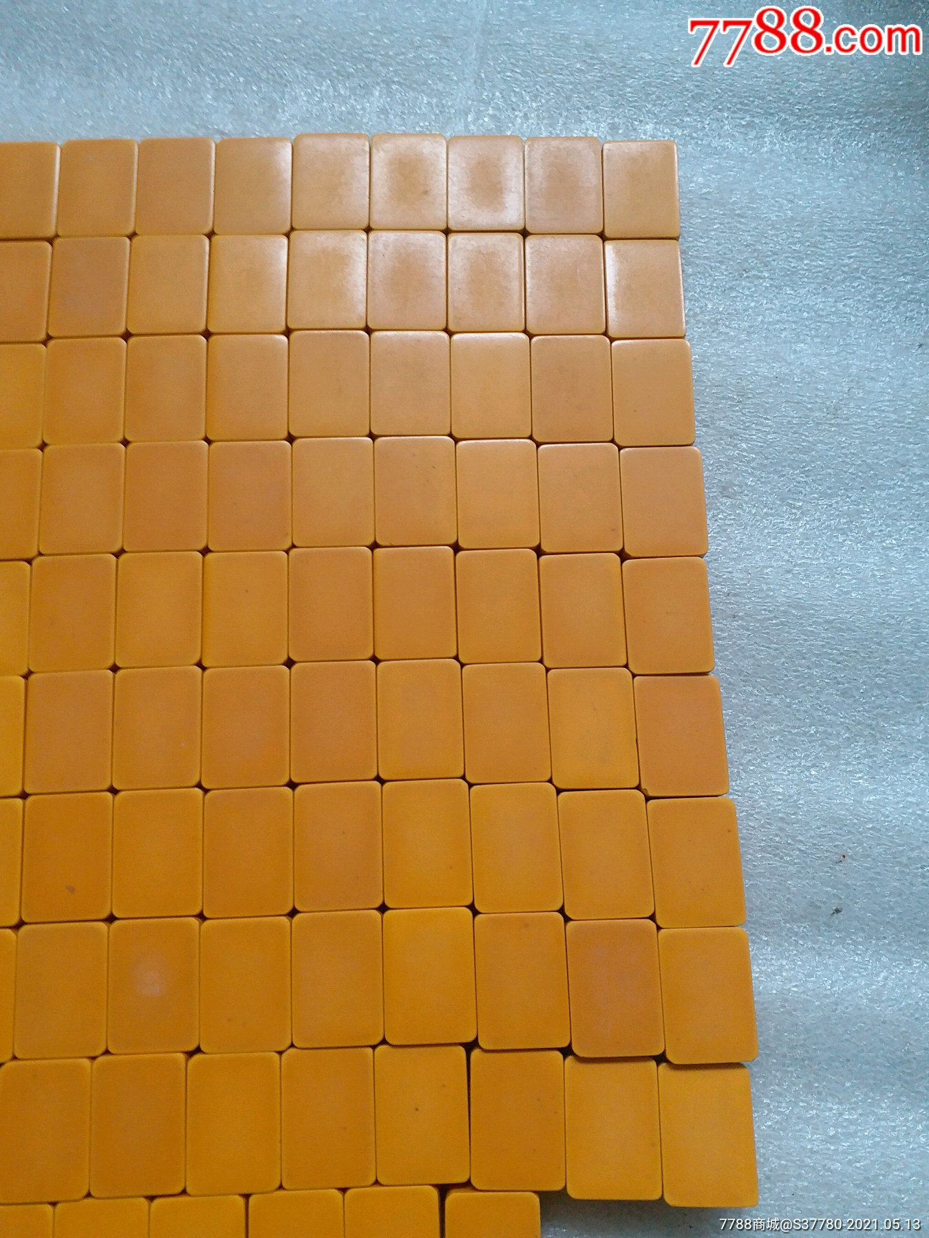 老麻将黄麻将144张完整一副无破损原装盒