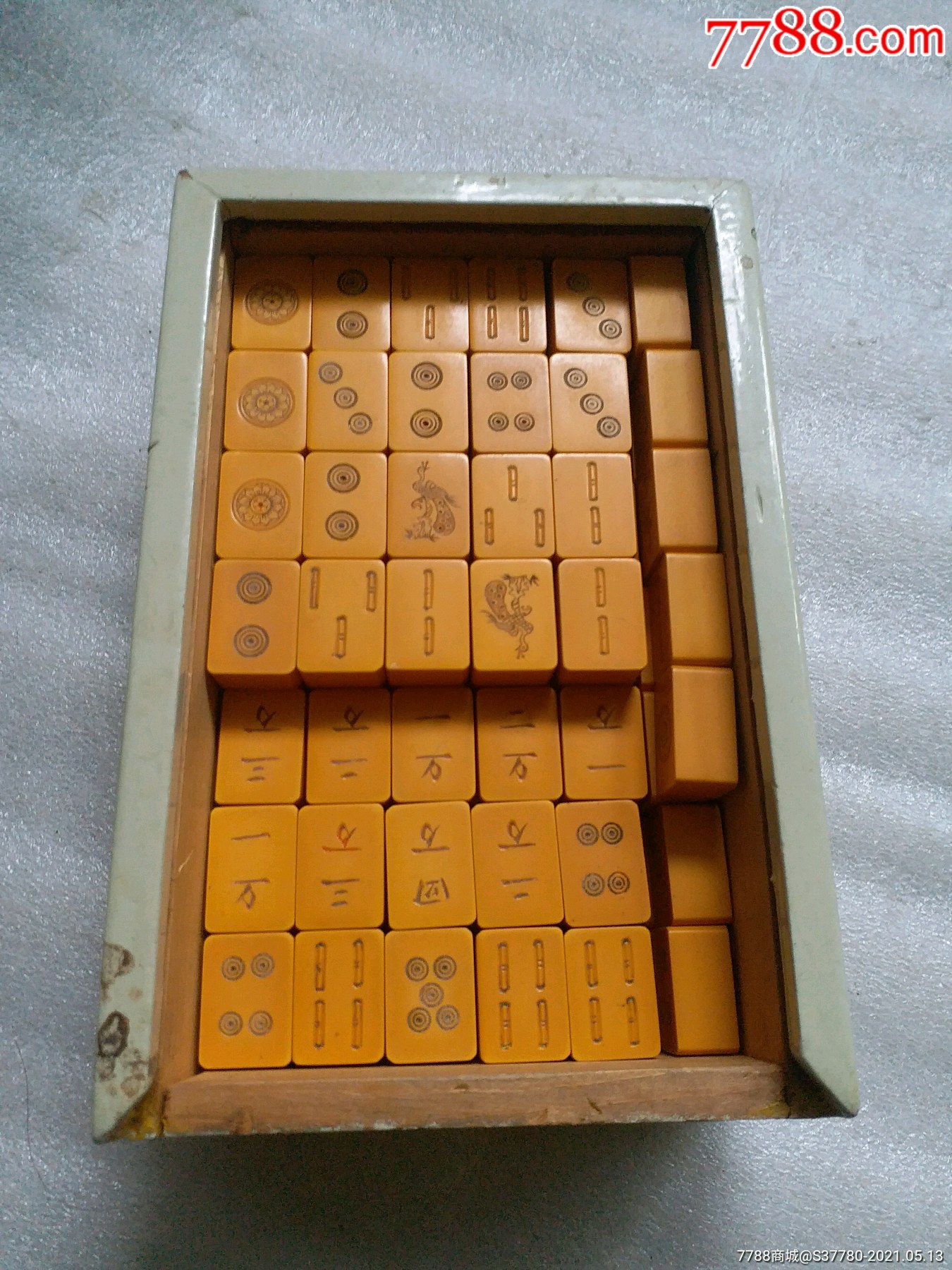 老麻将黄麻将144张完整一副无破损原装盒