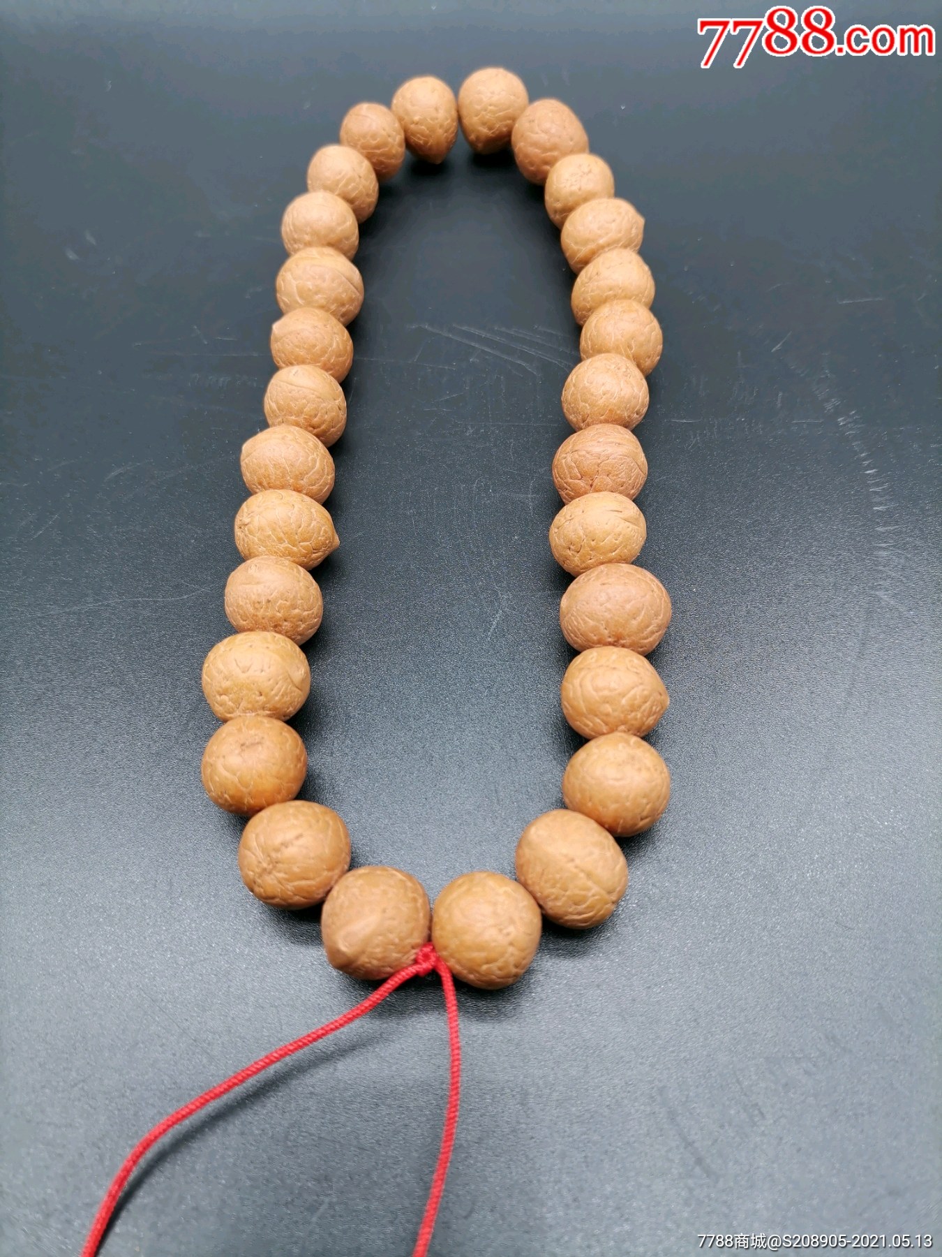 28籽凤眼菩提手持