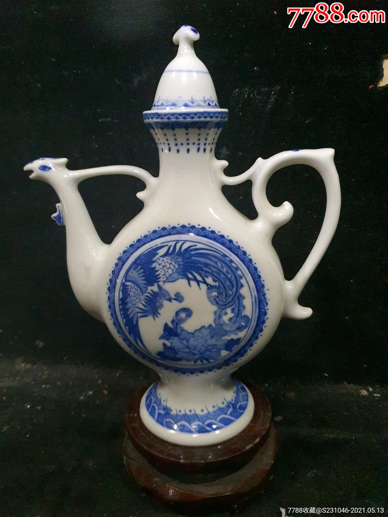 早期人民瓷厂青花凤穿牡丹纹凤头酒壶