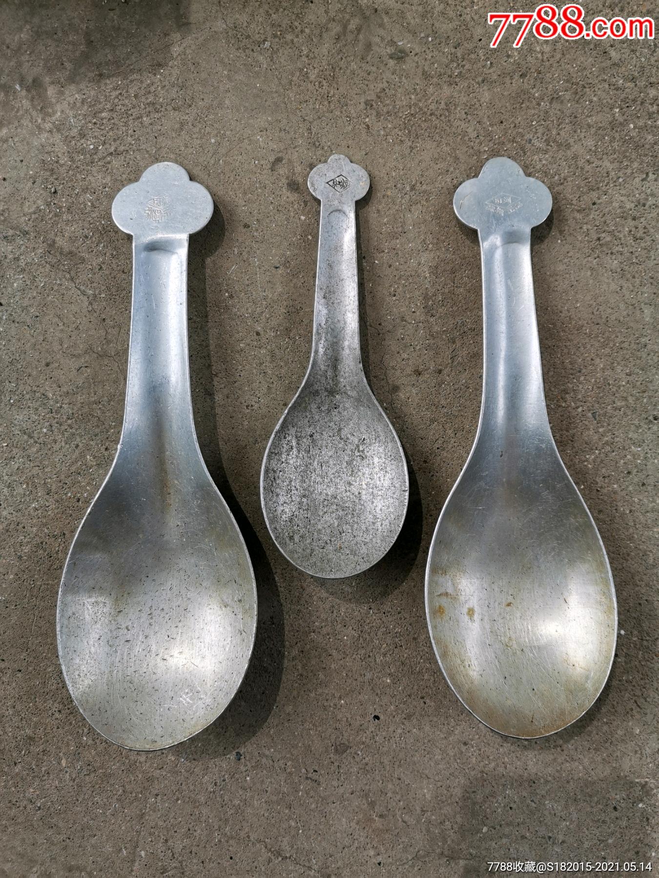 云南红河弥勒出品铝汤勺有三把