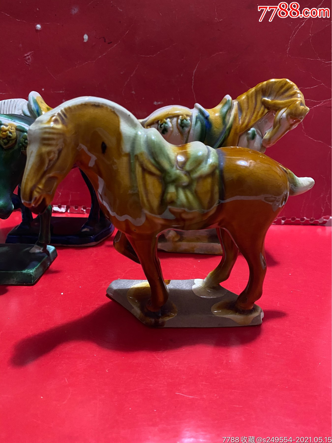 中国柳州款唐三彩马