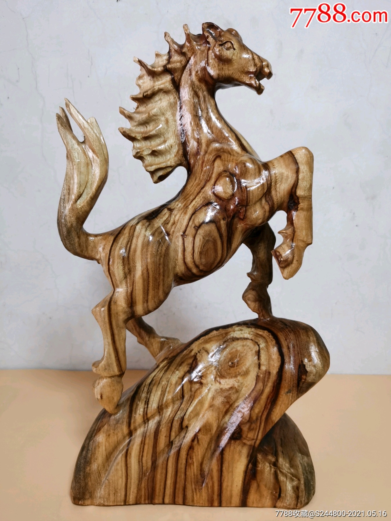 纯手工雕刻香樟木马到成功