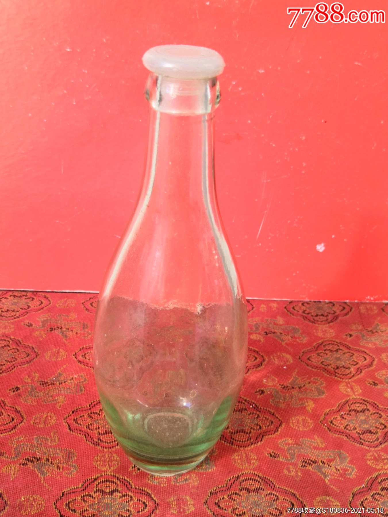 民国时期胆形玻璃汽水瓶