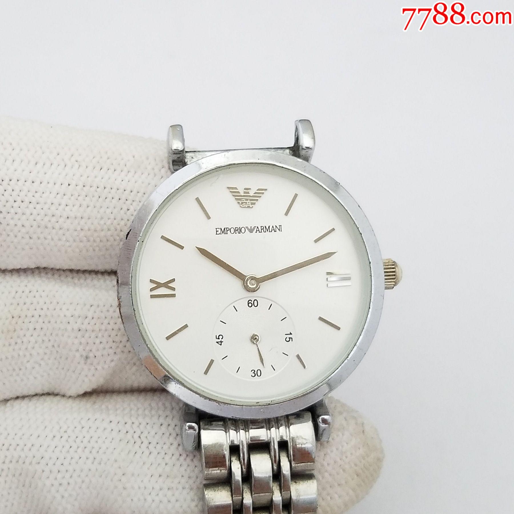 阿玛尼电子表【独特小三针】【走时正常】