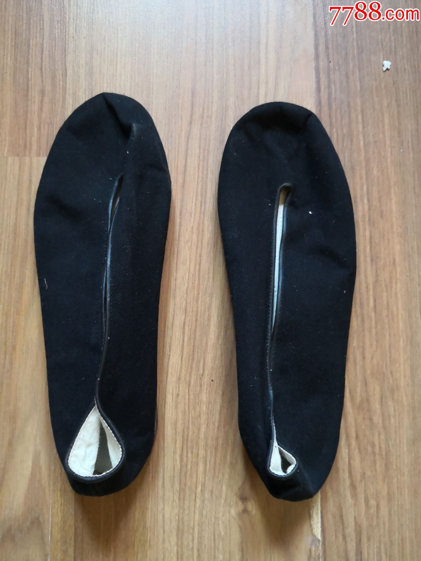 全新皮趟底圆口鞋