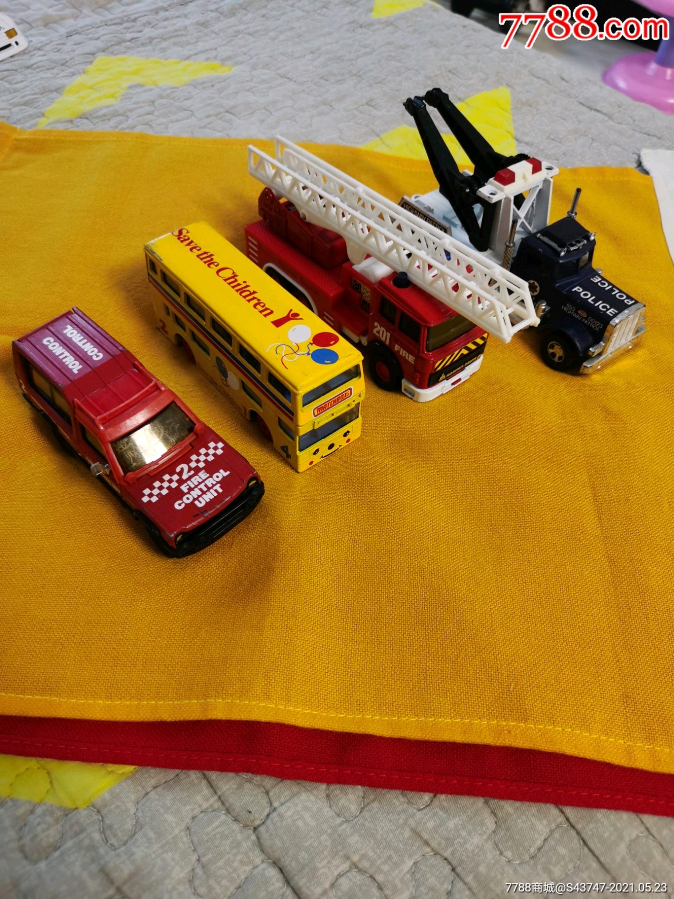 环球火柴盒玩具车