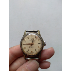 老式瑞士男款名表奥尔马表盘一流新嘎嘎新整体很新旋上满摇晃走时