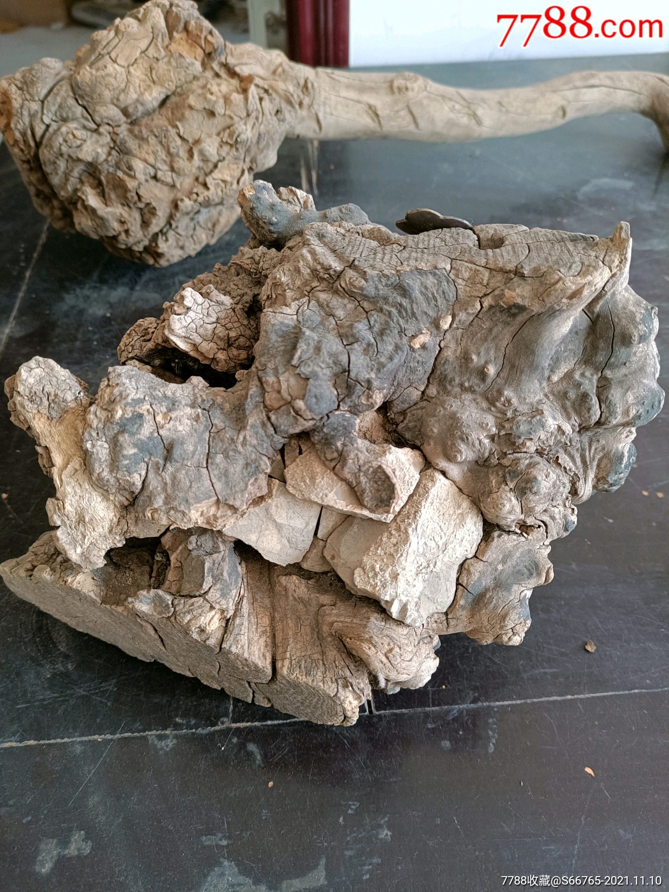 怀旧老天然麻利疙瘩木包石摆件