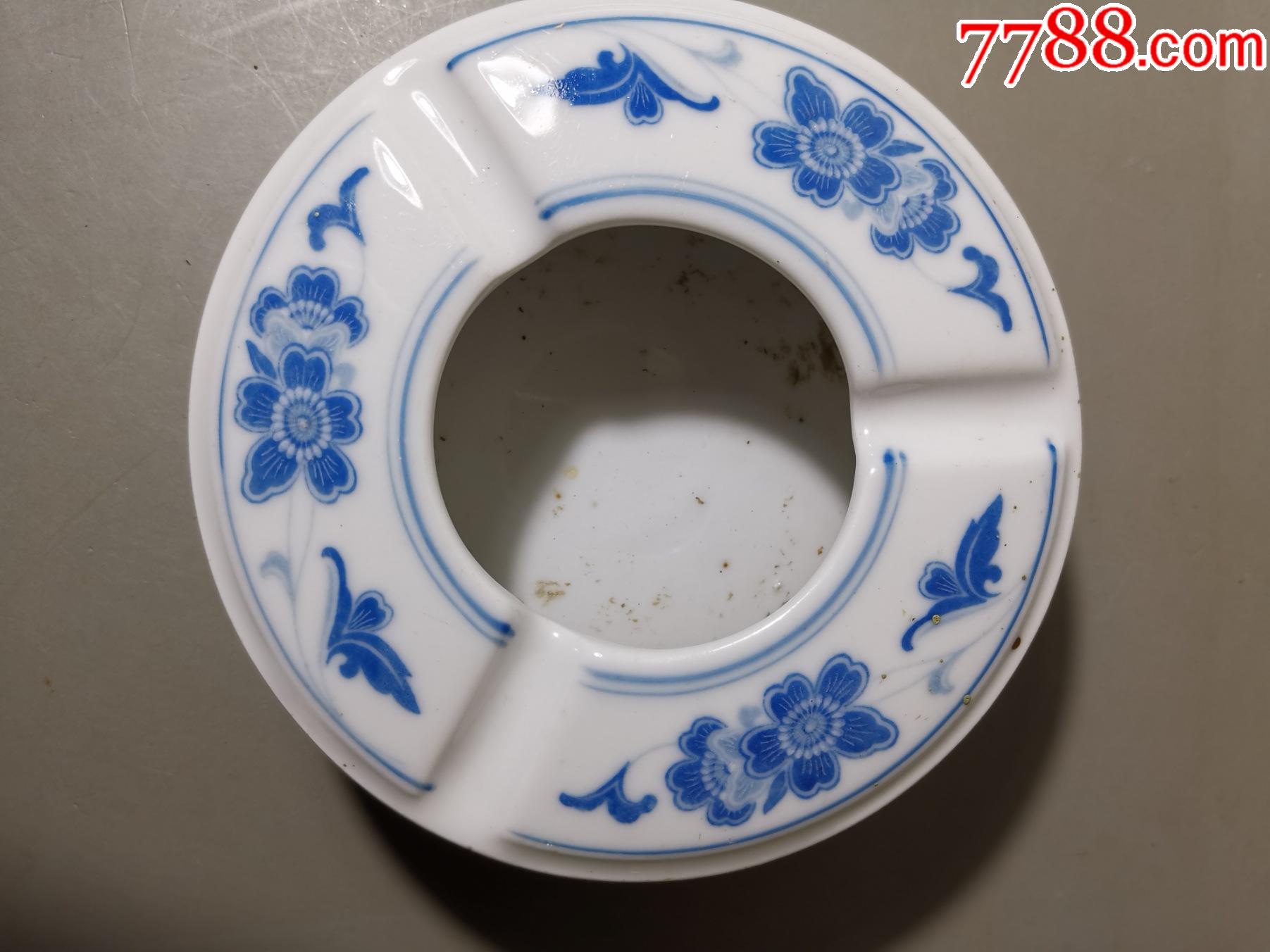 早期醴陵群力制造青花烟灰缸非常完美漂亮如图