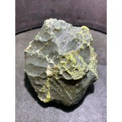 精美戈壁綠風(fēng)凌石原石擺件.（把件）一塊，