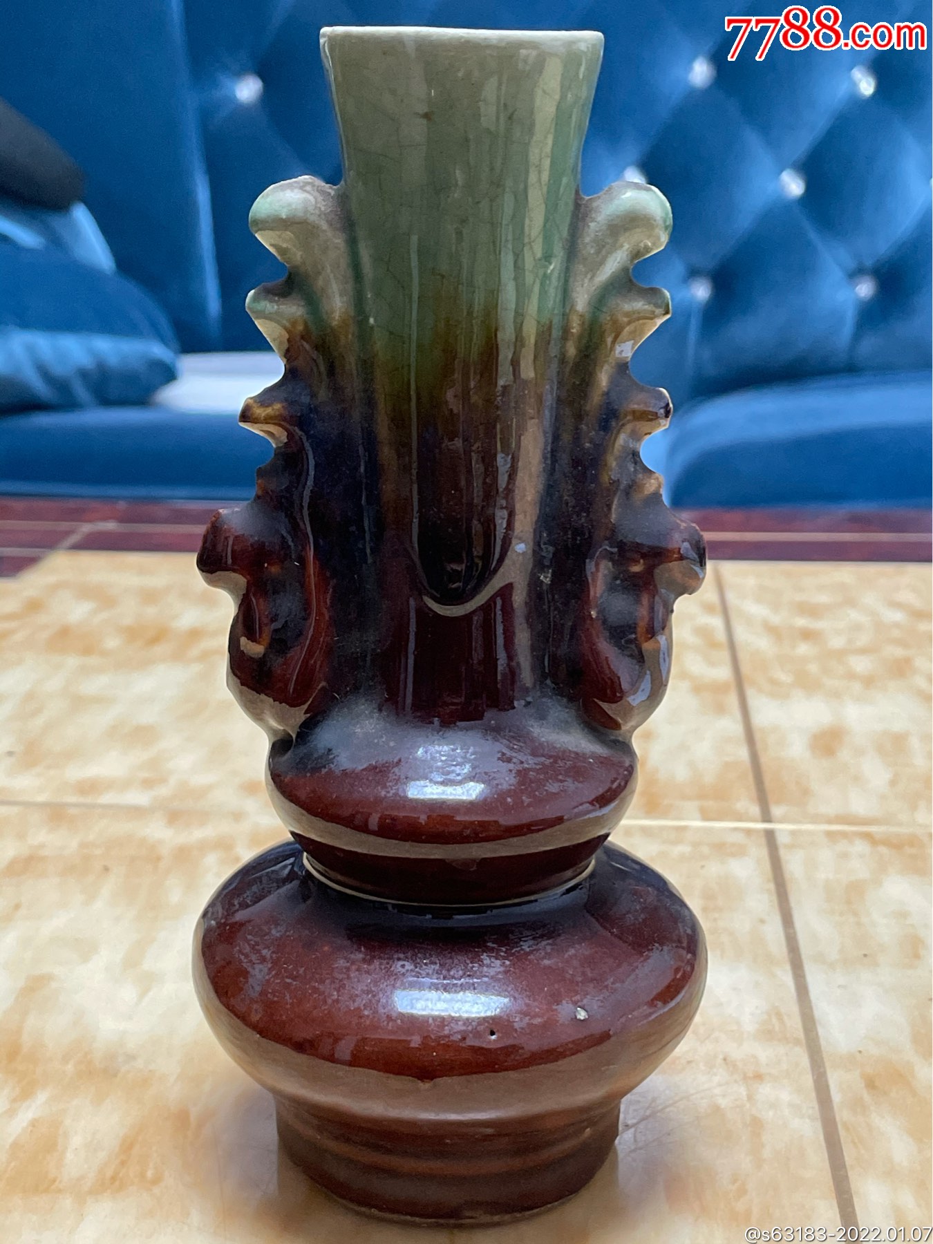 一只老的变色釉瓷瓶-价格:58元-au28909936-花釉/窑变瓷 -加价-7788