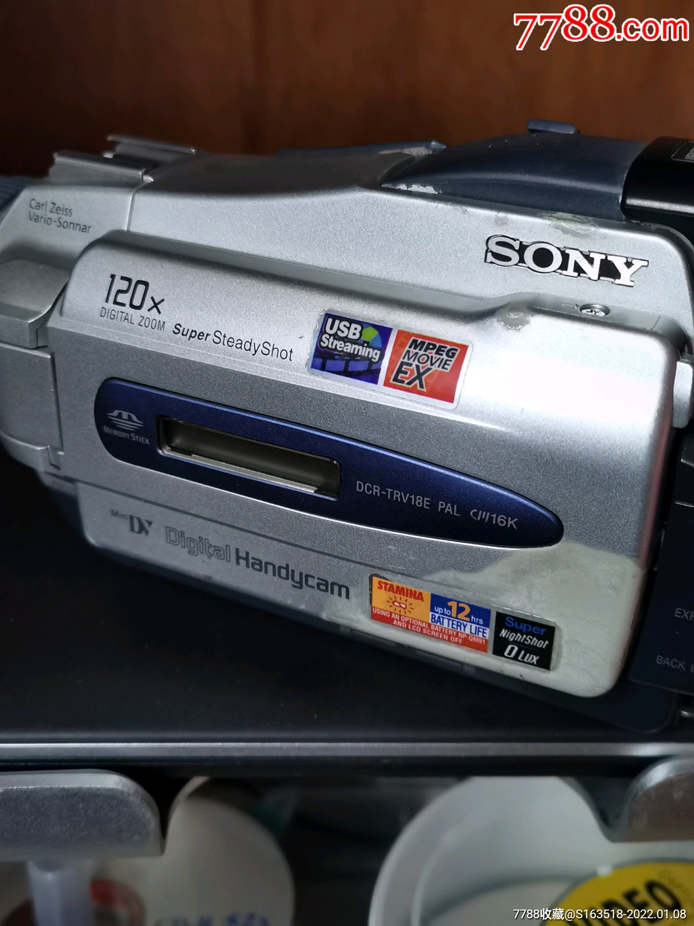 索尼dcrtrv18e磁带摄像机