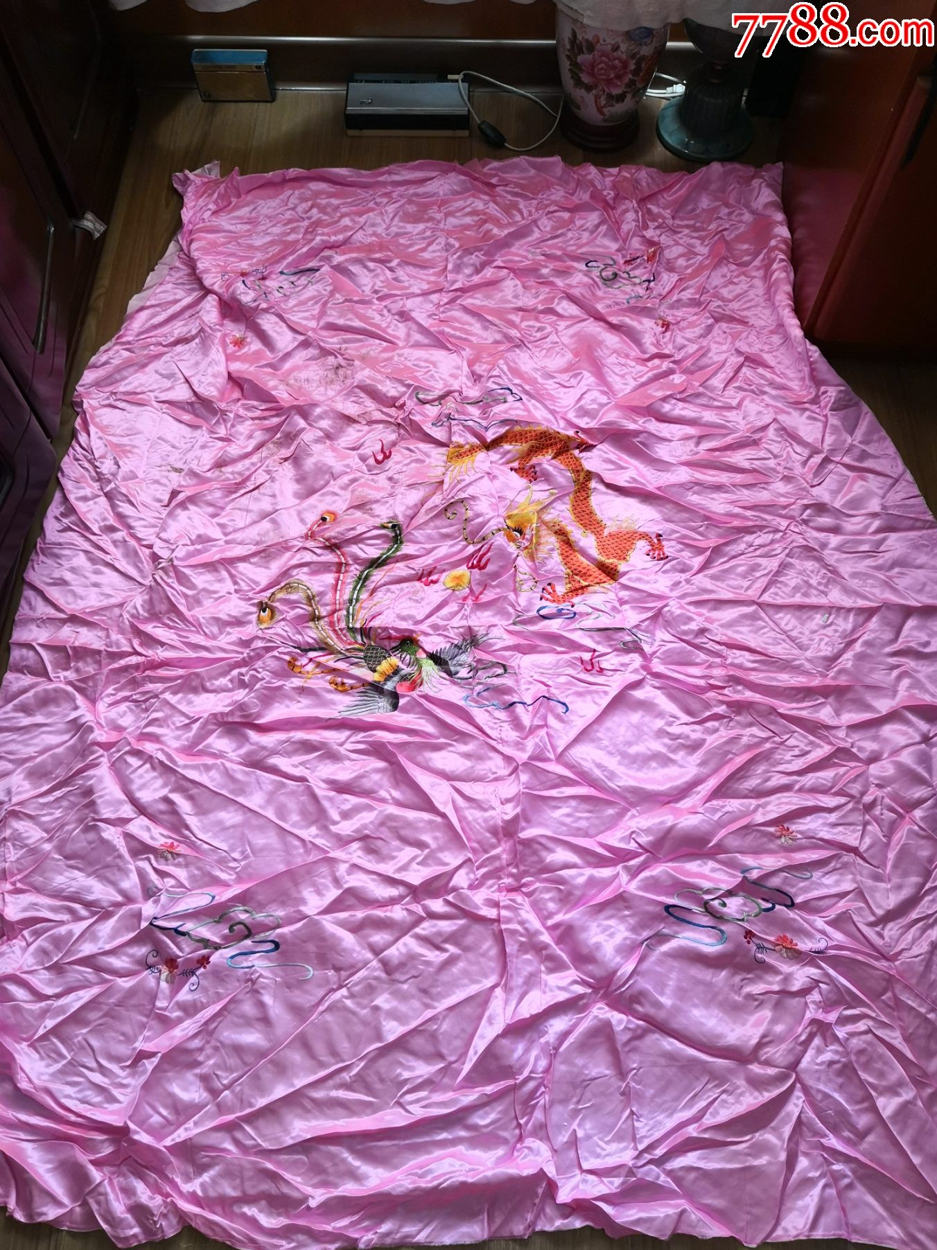 丝绸刺绣老被面一个-价格:158元-au29689882-床单/被套 -加价-7788