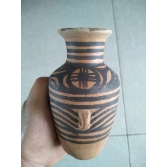 全品彩陶壺1_