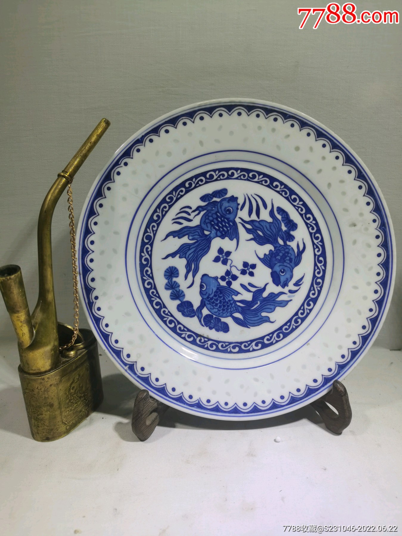 60年代光明瓷厂青花金玉满堂玲珑瓷盘