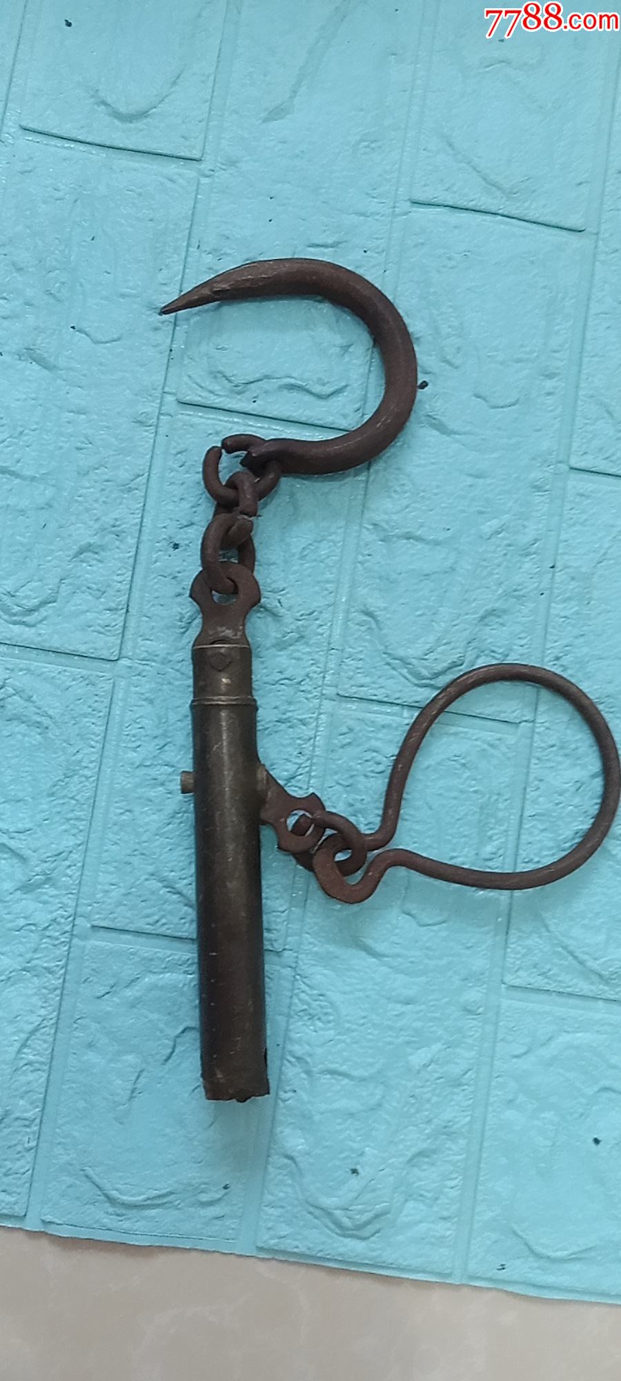 秤钩及提环链接都是铁件,秤杆心木制,秤杆心包封铜制,难得的三_价格10