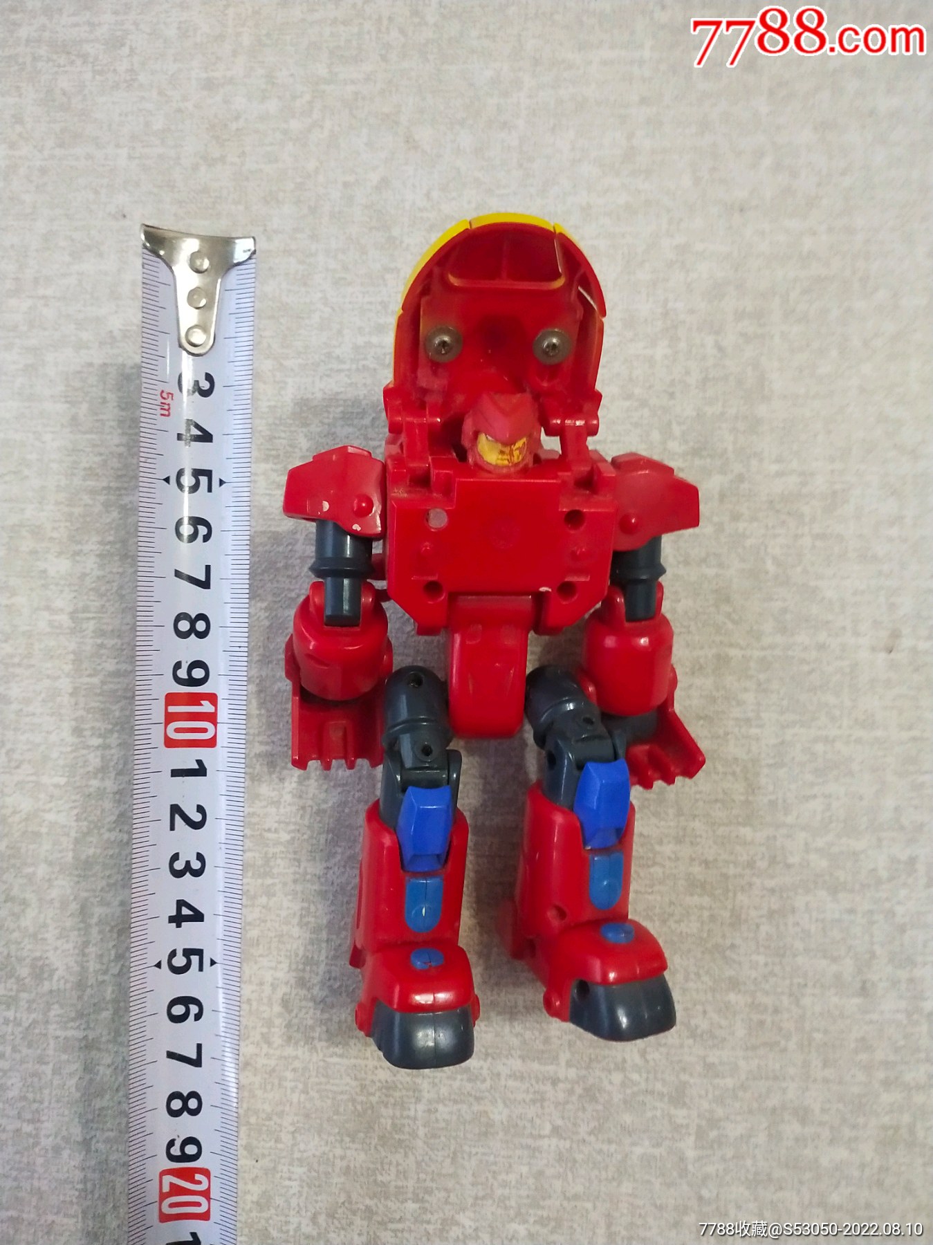 火石钢甲卡卡龙玩具