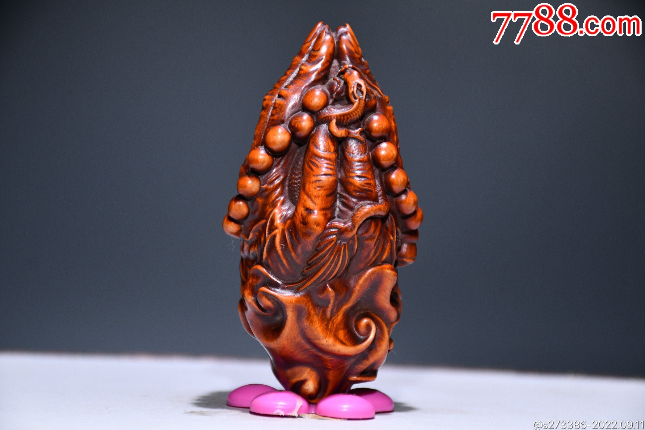 黄杨木精工雕刻佛手手把件,长4cm宽3.