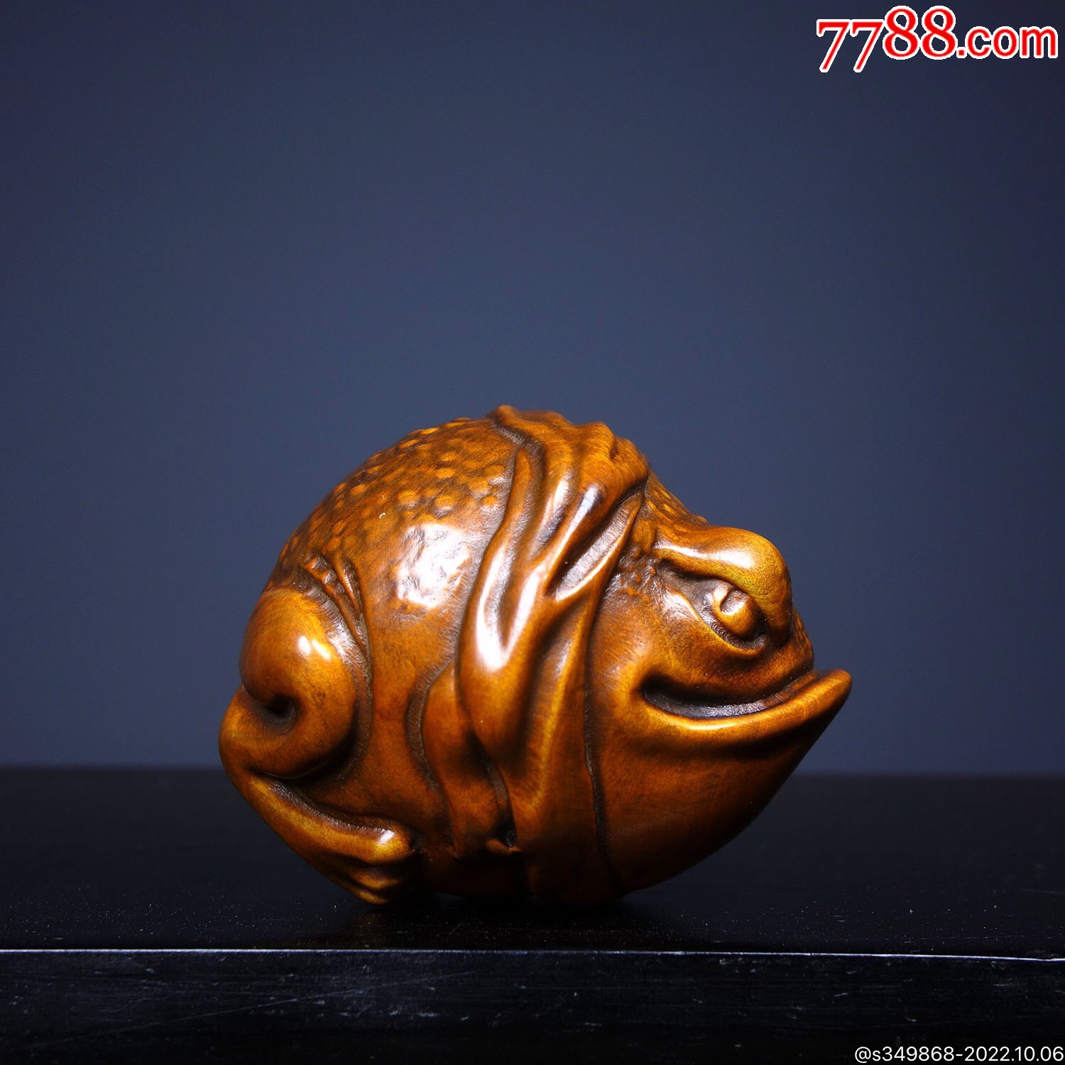 旧藏黄杨木雕刻手把件五毒蟾蜍尺寸:长5.5cm宽5cm高4.