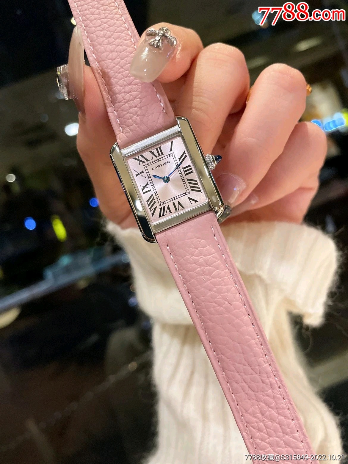 卡地亚:坦克粉色入门级手表七夕必备卡地亚坦克系列复古腕表tank坦克