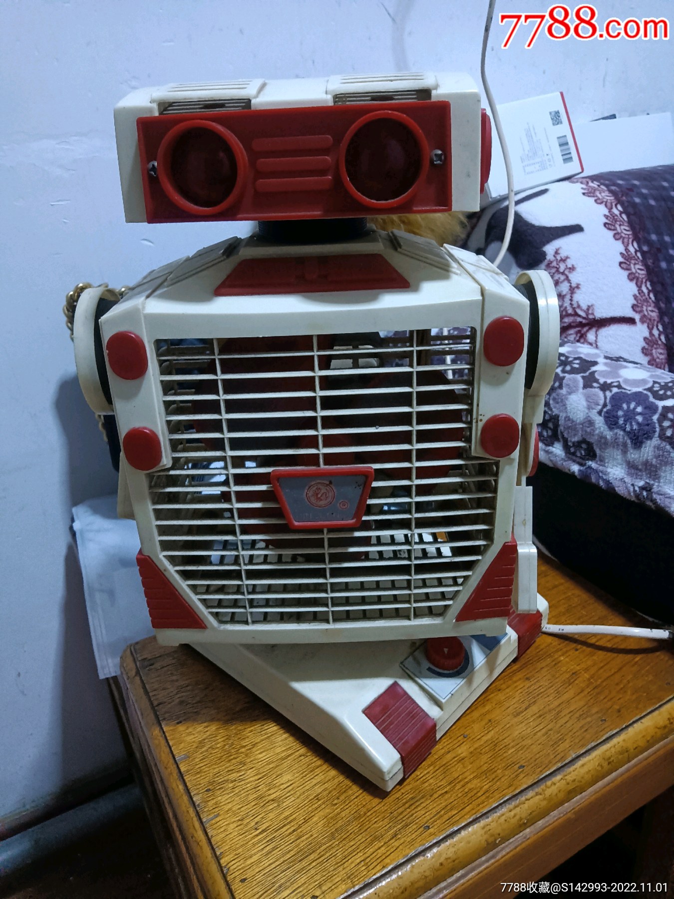 91年金龙机器人风扇,影视道具收藏佳品-价格:588元-au32020250-电风扇