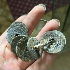 雜錢一組同出