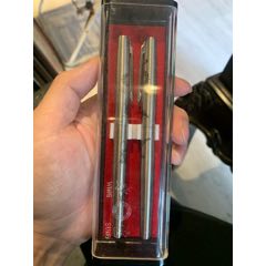 钢笔